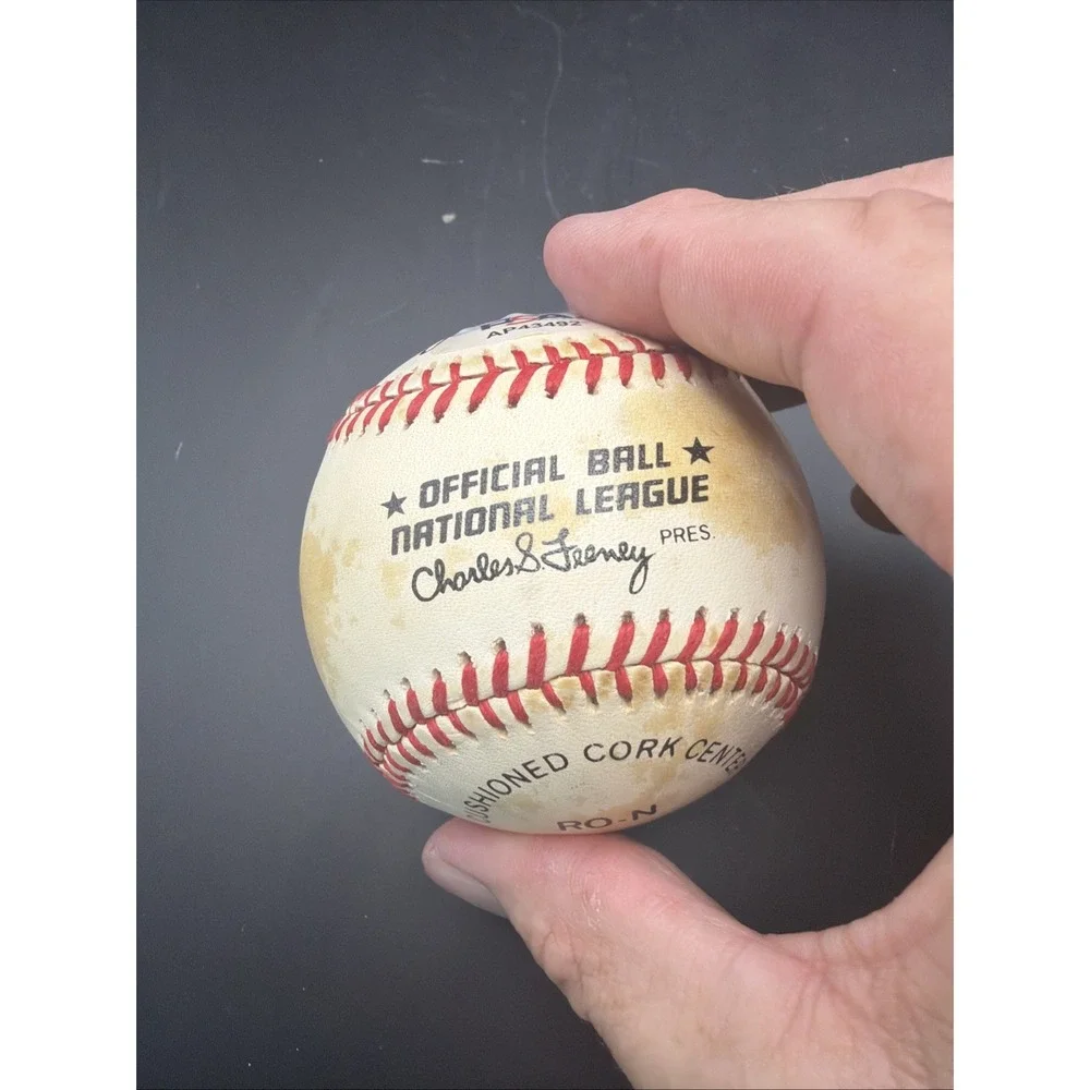 Tom Seaver Signed Official NL Baseball PSA DNA Certified Auto AP43492